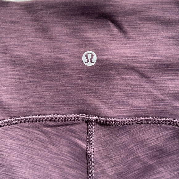 NWOT LULULEMON LEGGINGS - Picture 6 of 6